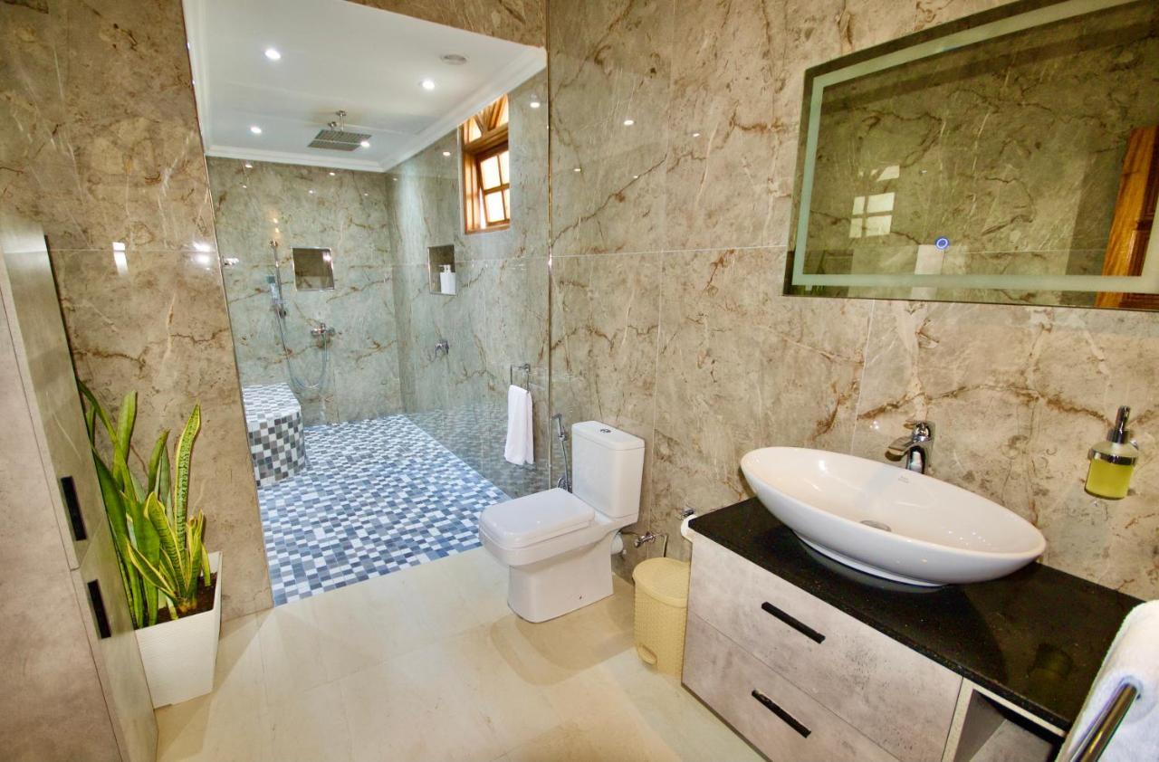 Sea Splash Self Catering And La Petite Maison Гранд-Анс Экстерьер фото