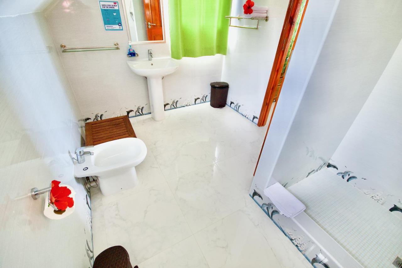 Sea Splash Self Catering And La Petite Maison Гранд-Анс Экстерьер фото